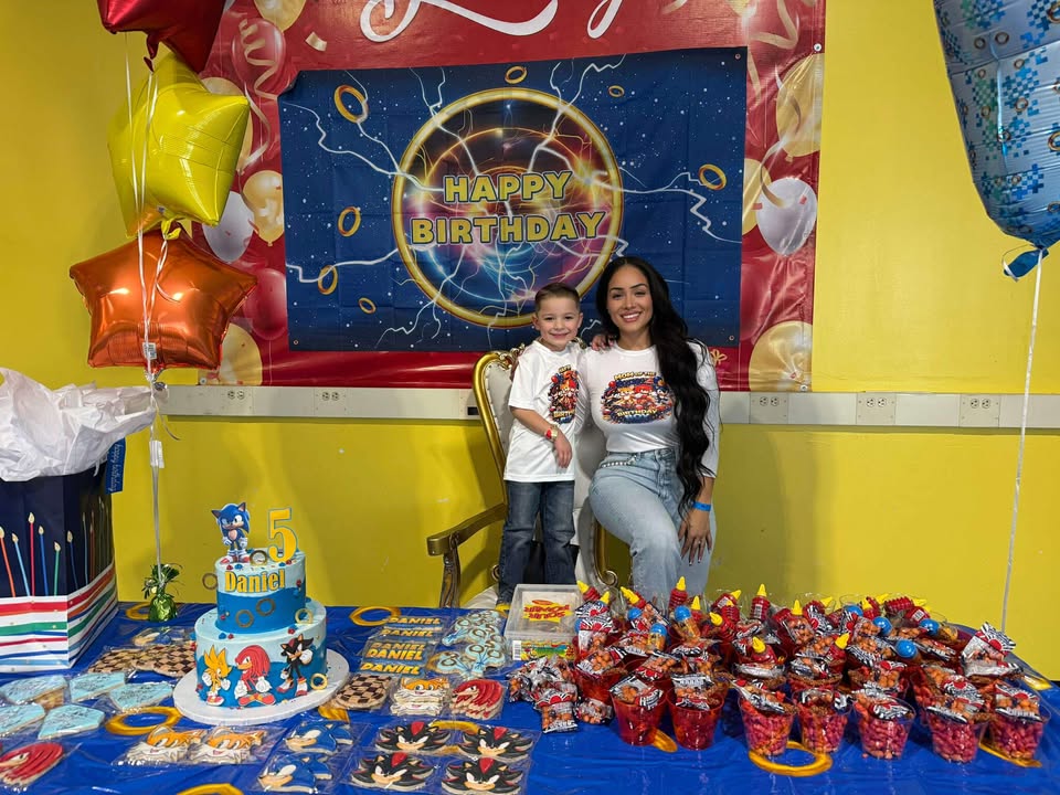 Child birthday party. M38092 - Party Ideas for Your 3-Year-Old Birthday Hero Image.jpg